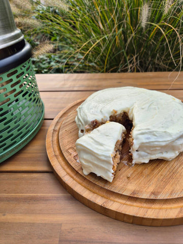 Pastinakenkuchen mit Vanilleglasur